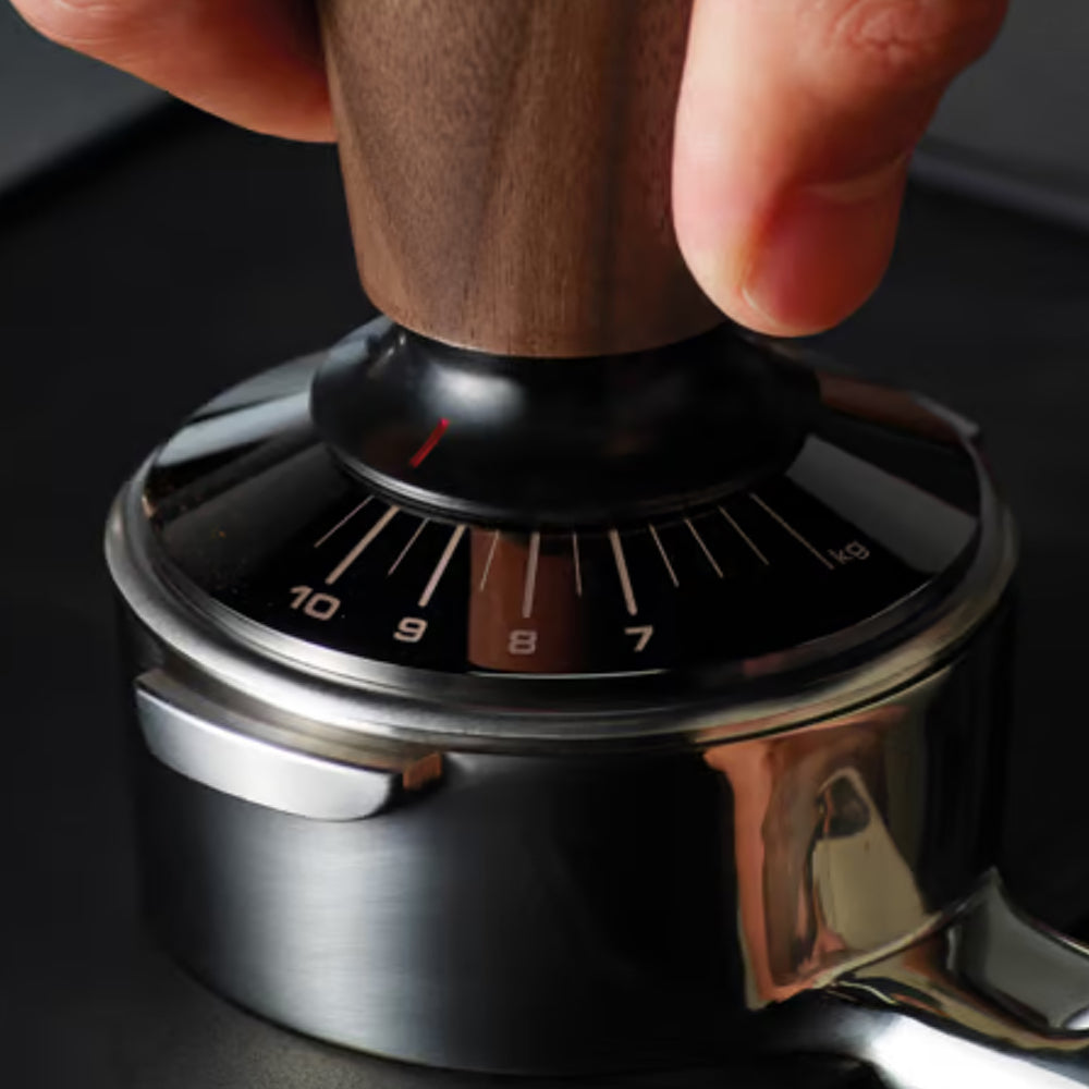 Breville Force Gauge Tamper 58mm BEA302 Action Shot