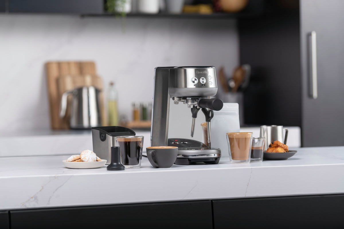 Breville Bambino BES450 BSS Lifestyle 
